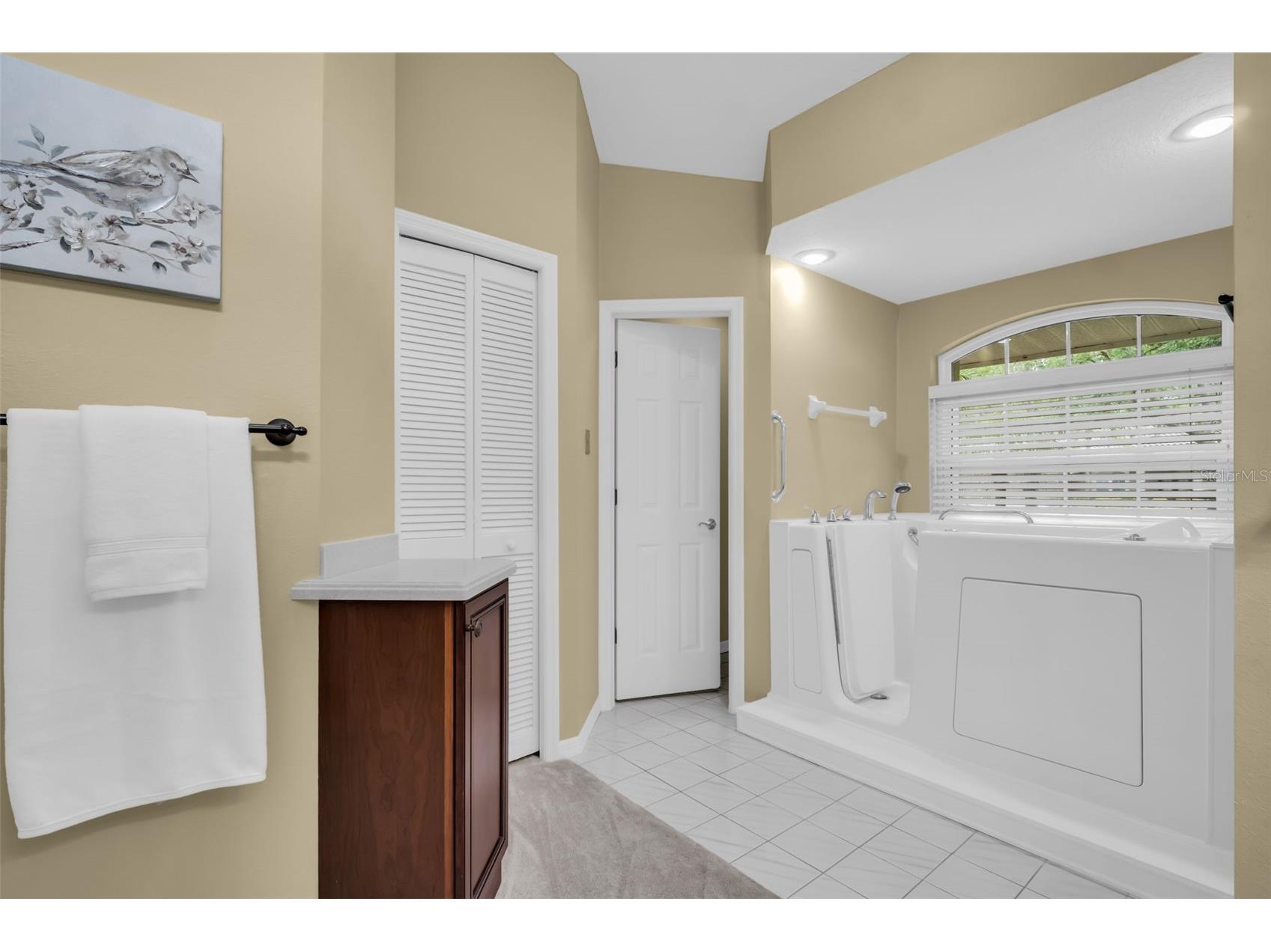 1404 East Lake Woodlands Parkway Oldsmar FL 34677 TB8496474 image36