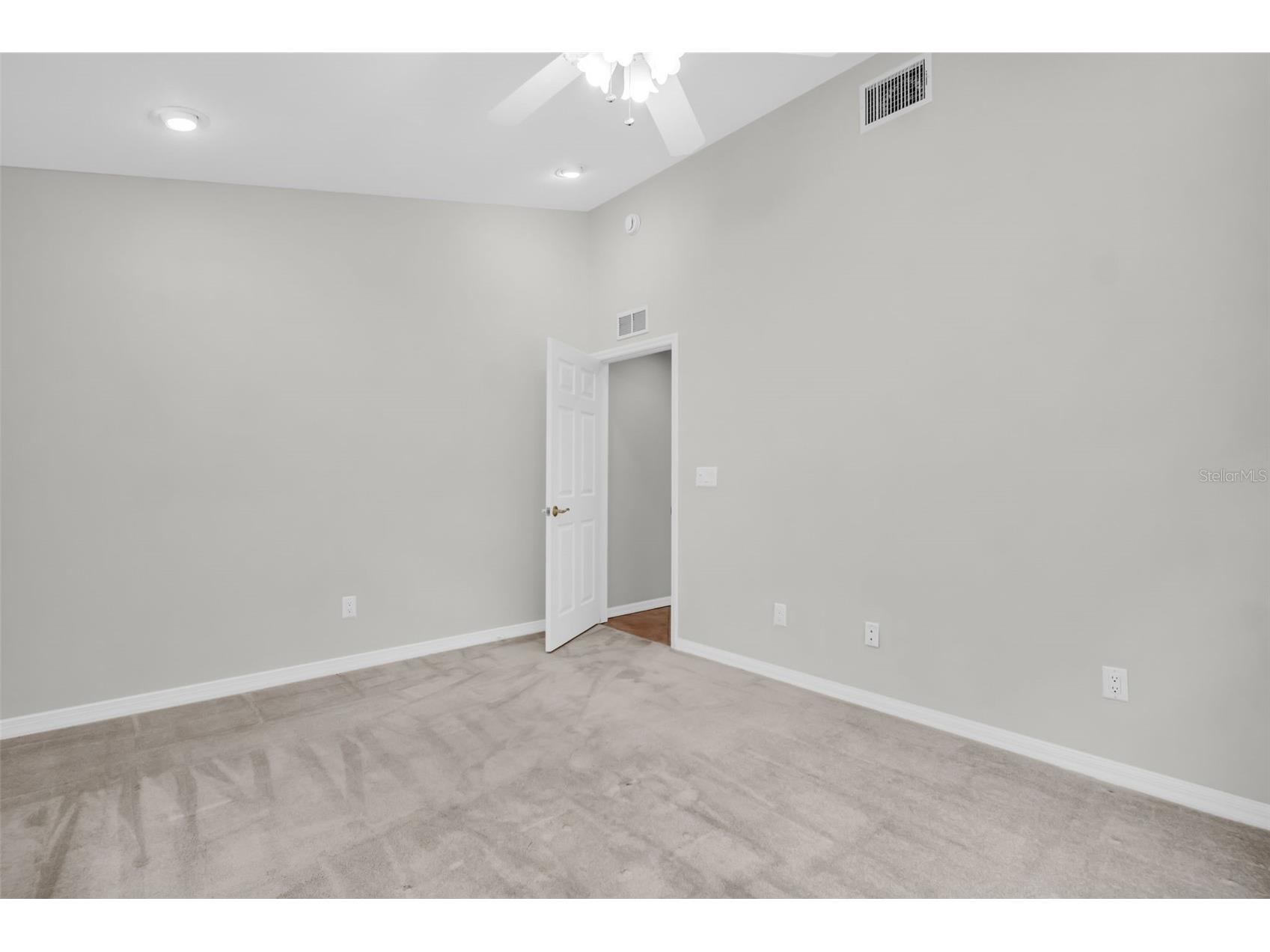 1404 East Lake Woodlands Parkway Oldsmar FL 34677 TB8496474 image48