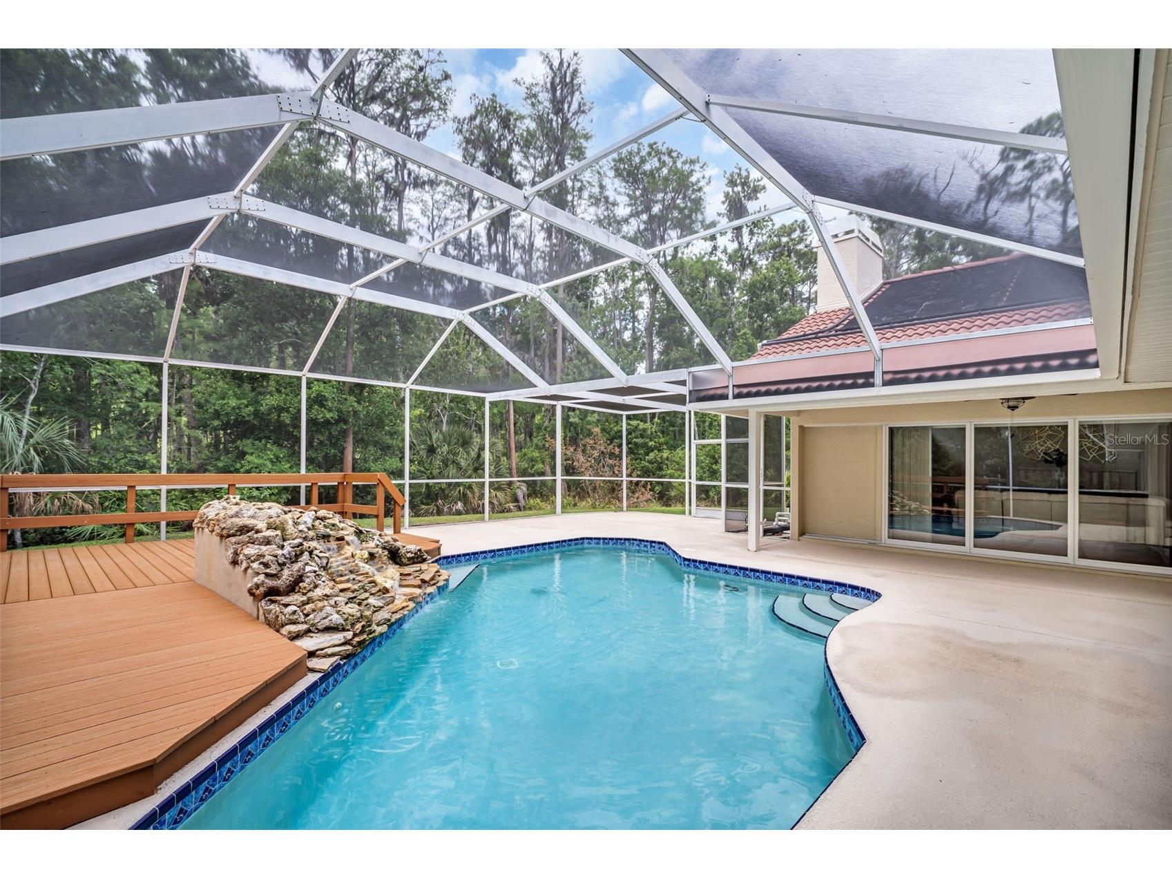 1404 East Lake Woodlands Parkway Oldsmar FL 34677 TB8496474 image57
