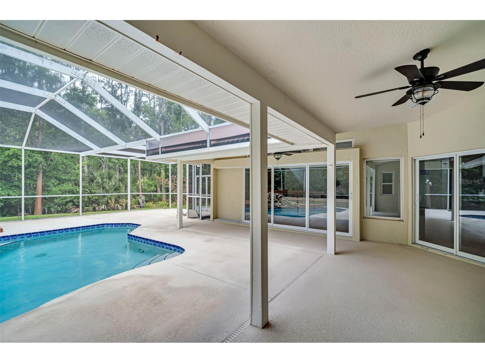 1404 East Lake Woodlands Parkway Oldsmar FL 34677 TB8496474 image58