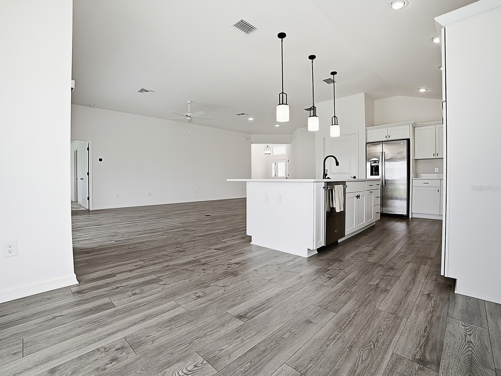 1404 Hearns Loop The Villages FL 34762 G5112731 image19