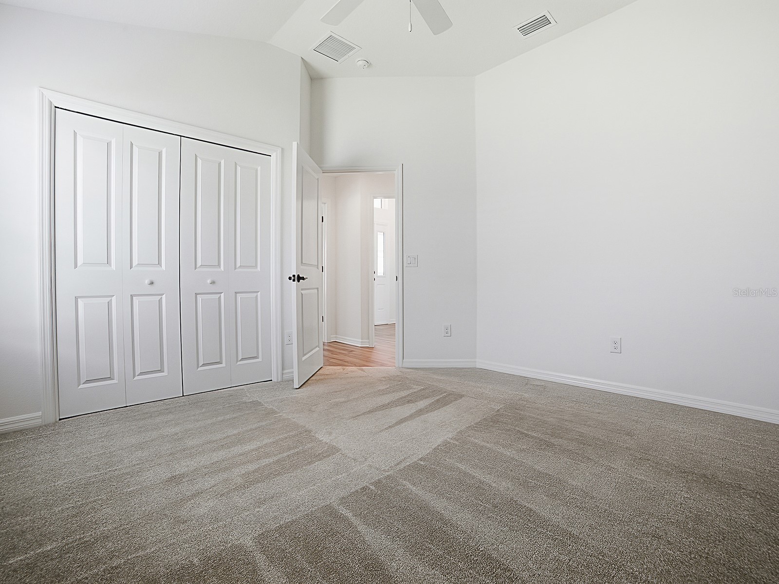 1404 Hearns Loop The Villages FL 34762 G5112731 image23