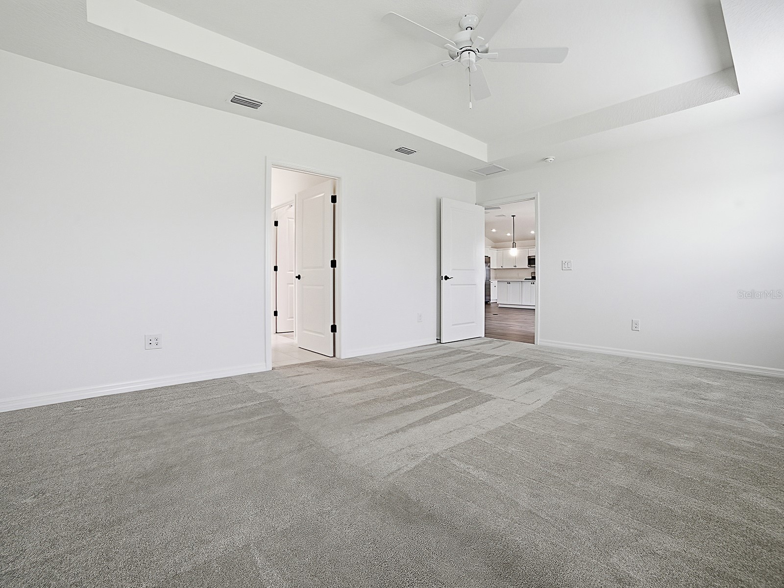 1404 Hearns Loop The Villages FL 34762 G5112731 image27