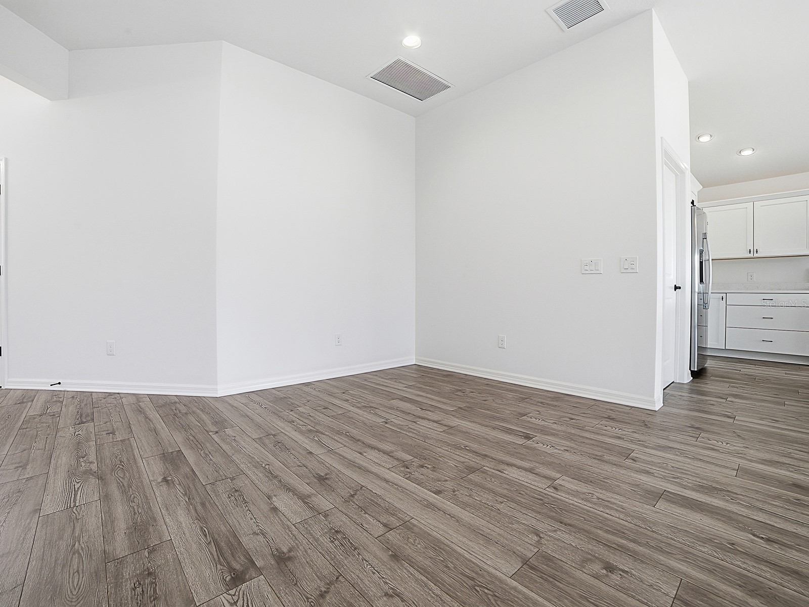 1404 Hearns Loop The Villages FL 34762 G5112731 image6
