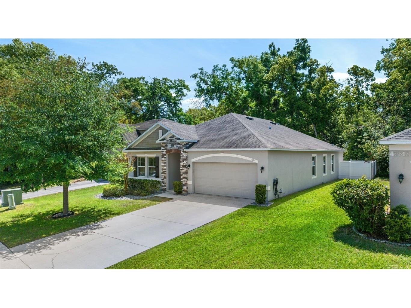 1404 Independence Lane Mount Dora FL 32757 O6190066 image1