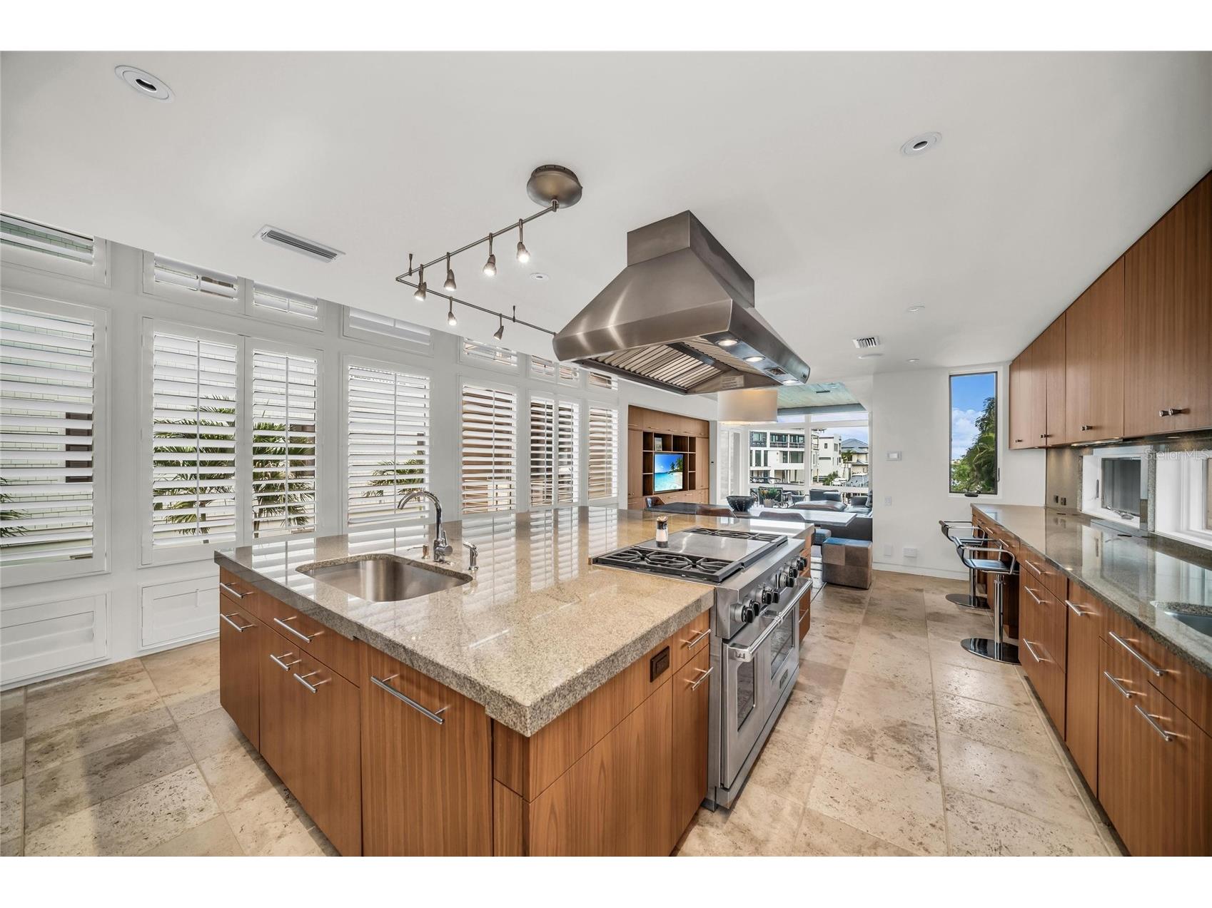 1404 Kenilworth Street Sarasota FL 34231 - SRQ BAY A4672697 image28