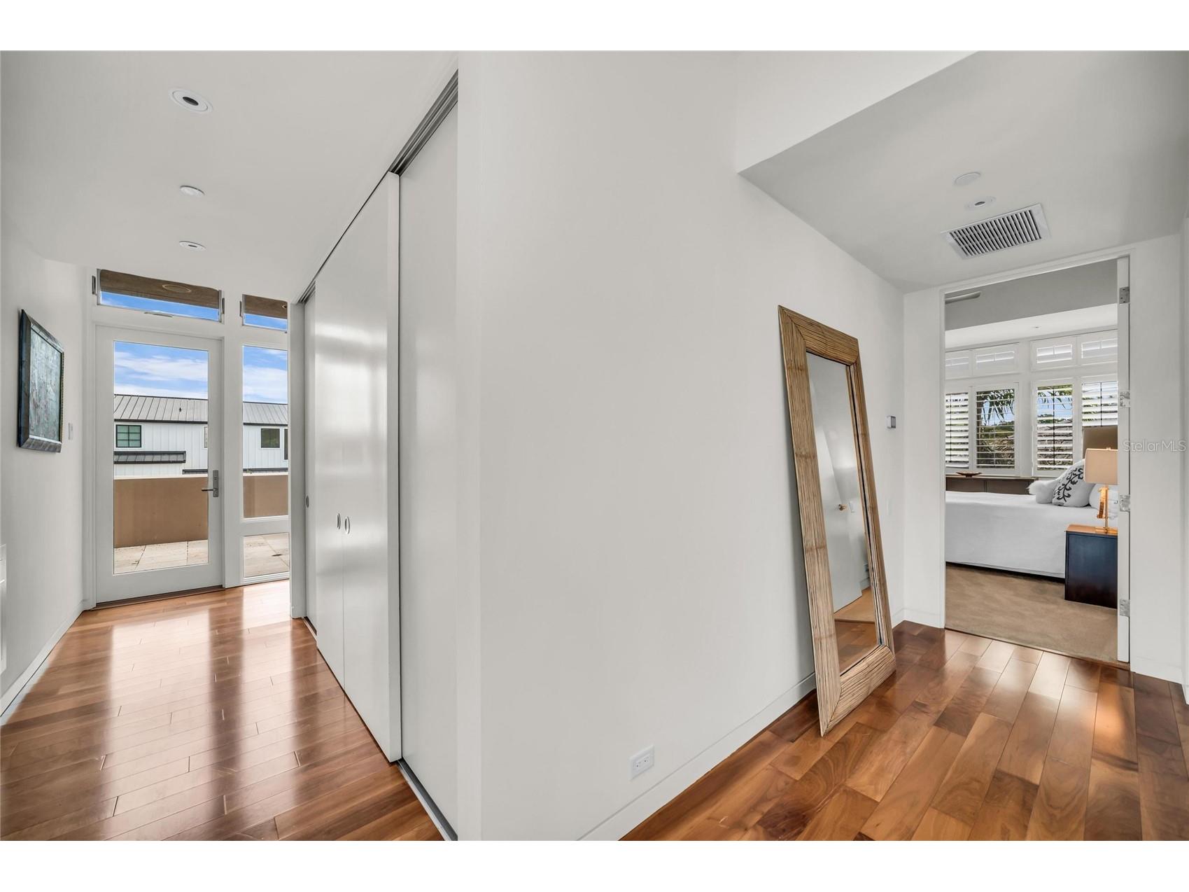 1404 Kenilworth Street Sarasota FL 34231 - SRQ BAY A4672697 image48