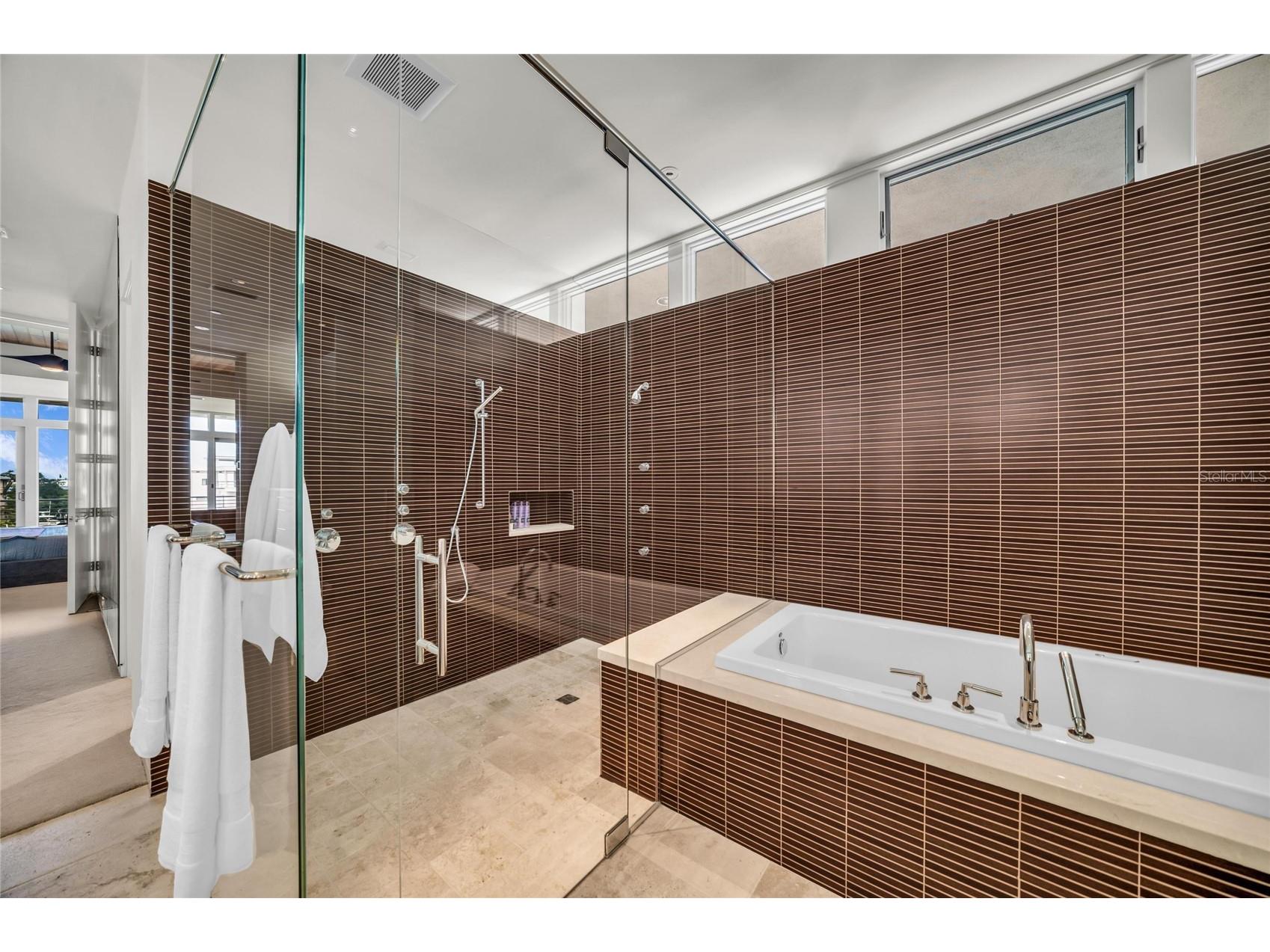 1404 Kenilworth Street Sarasota FL 34231 - SRQ BAY A4672697 image61