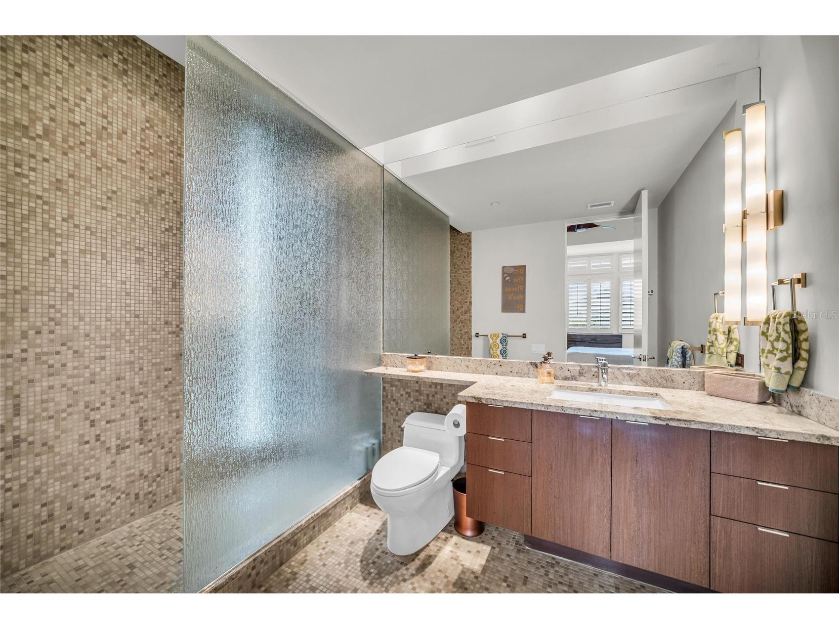 1404 Kenilworth Street Sarasota FL 34231 - SRQ BAY A4672697 image68