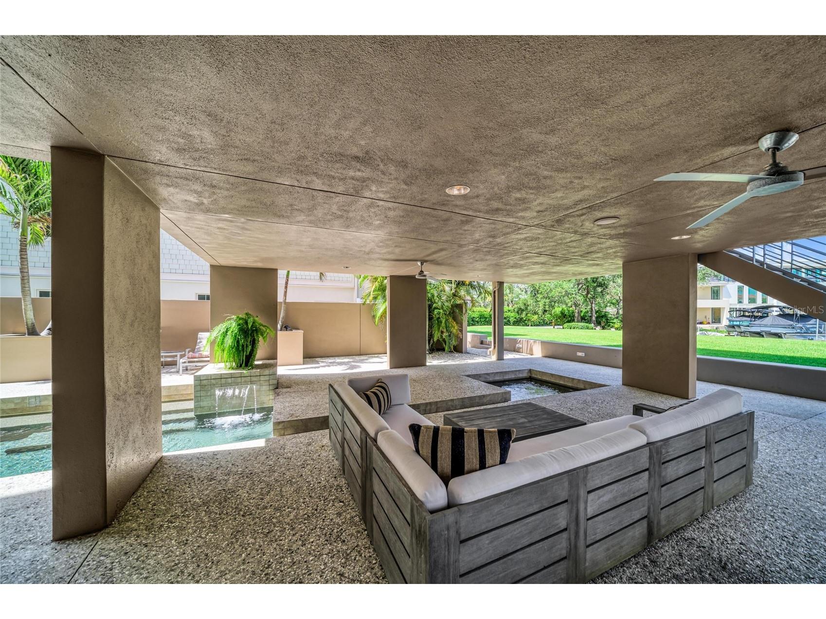 1404 Kenilworth Street Sarasota FL 34231 - SRQ BAY A4672697 image80