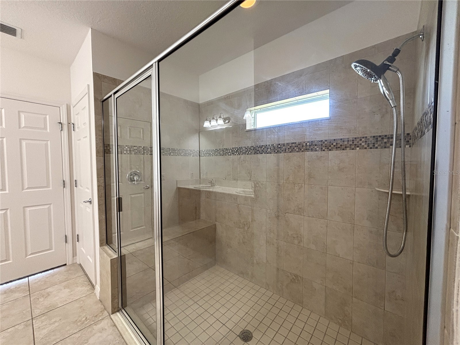 1404 Lanier Point Place Kissimmee FL 34746 O6409883 image14
