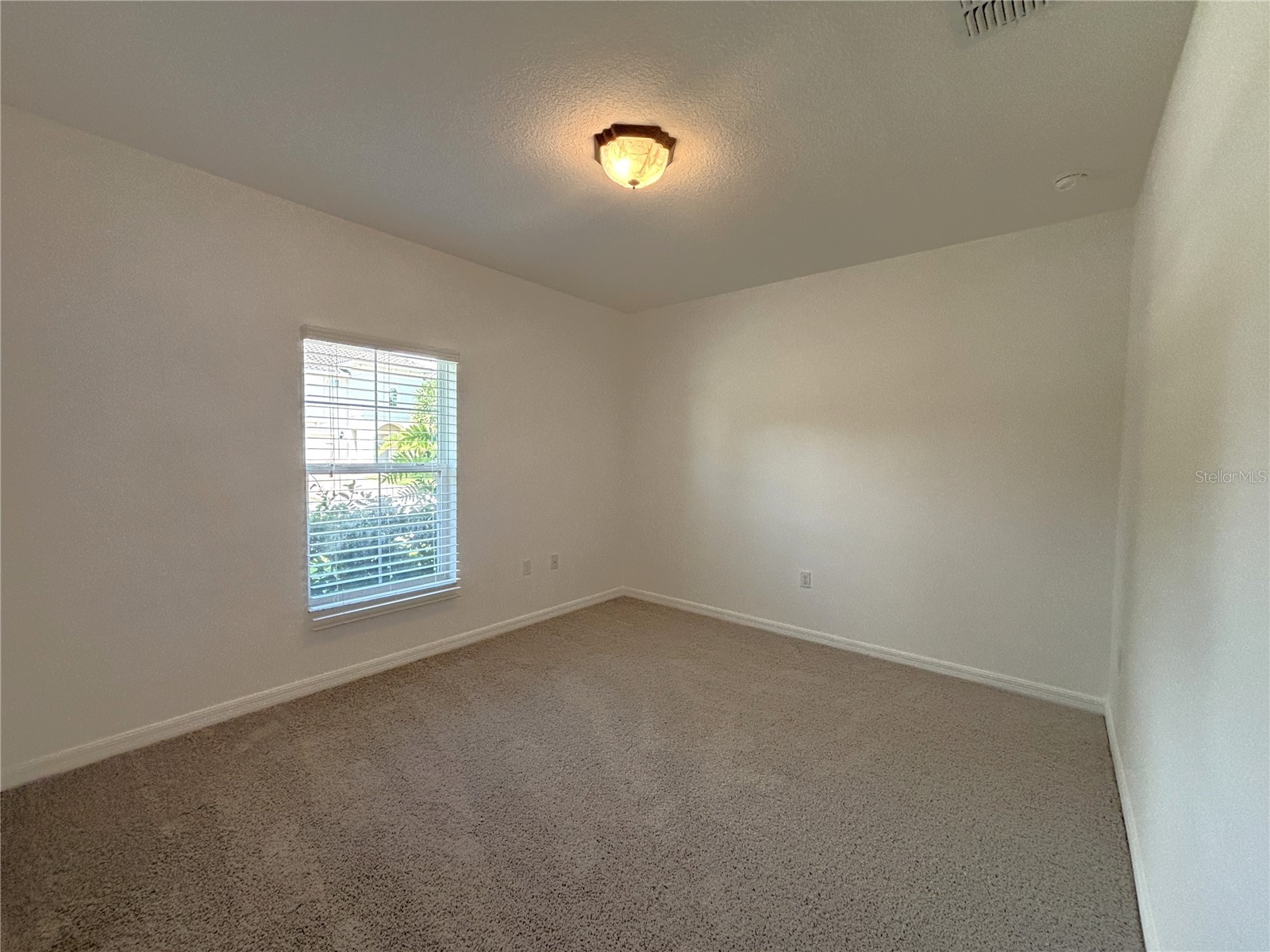 1404 Lanier Point Place Kissimmee FL 34746 O6409883 image8