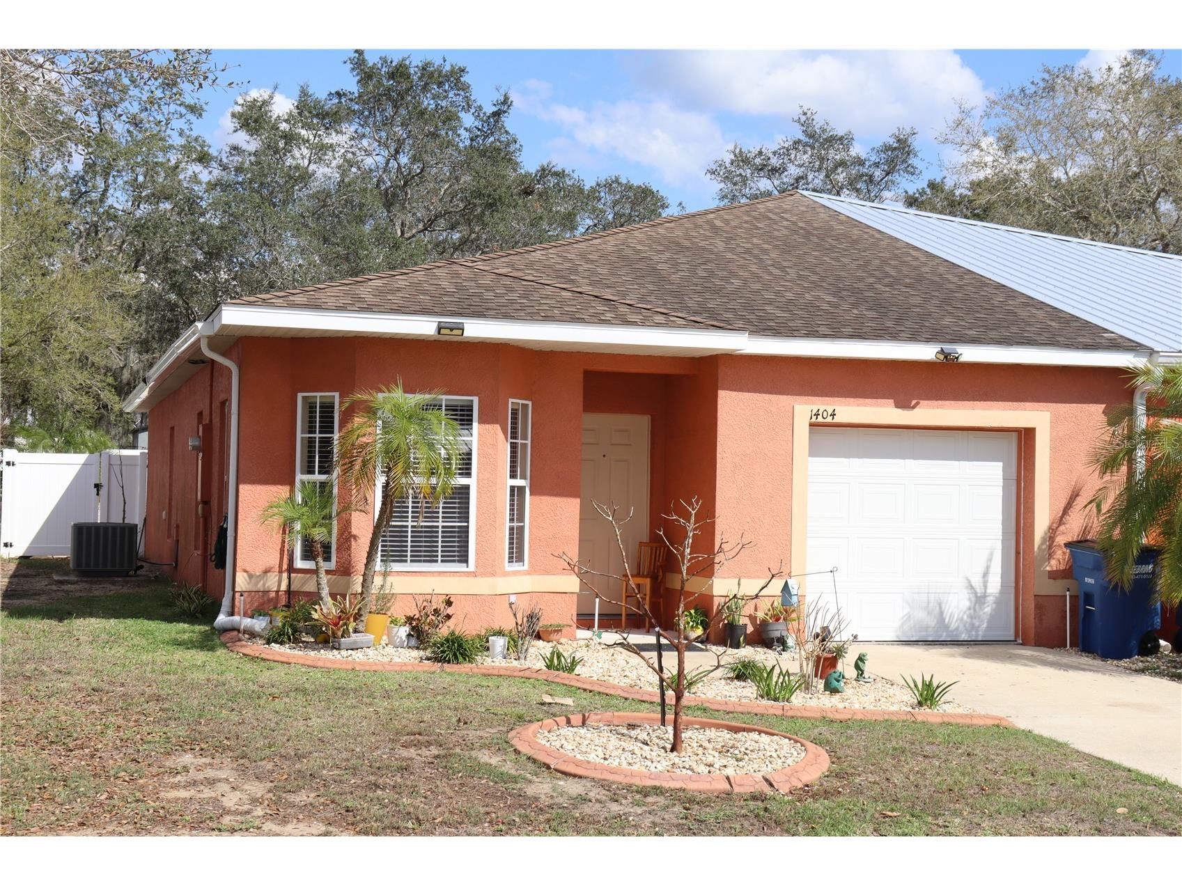 1404 Las Villas Boulevard Sebring FL 33870 P4938093 image1