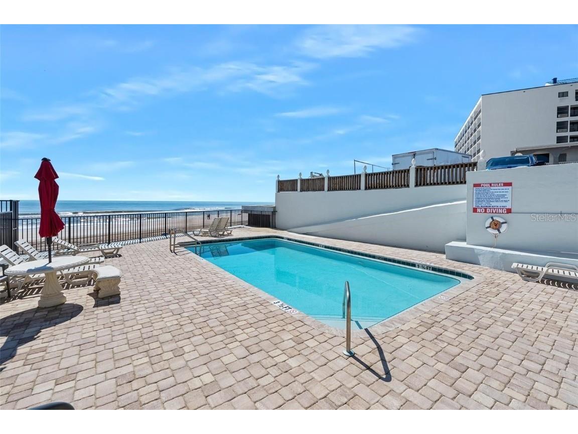 1404 N Atlantic Avenue #4 Daytona Beach FL 32118 O6233241 image3