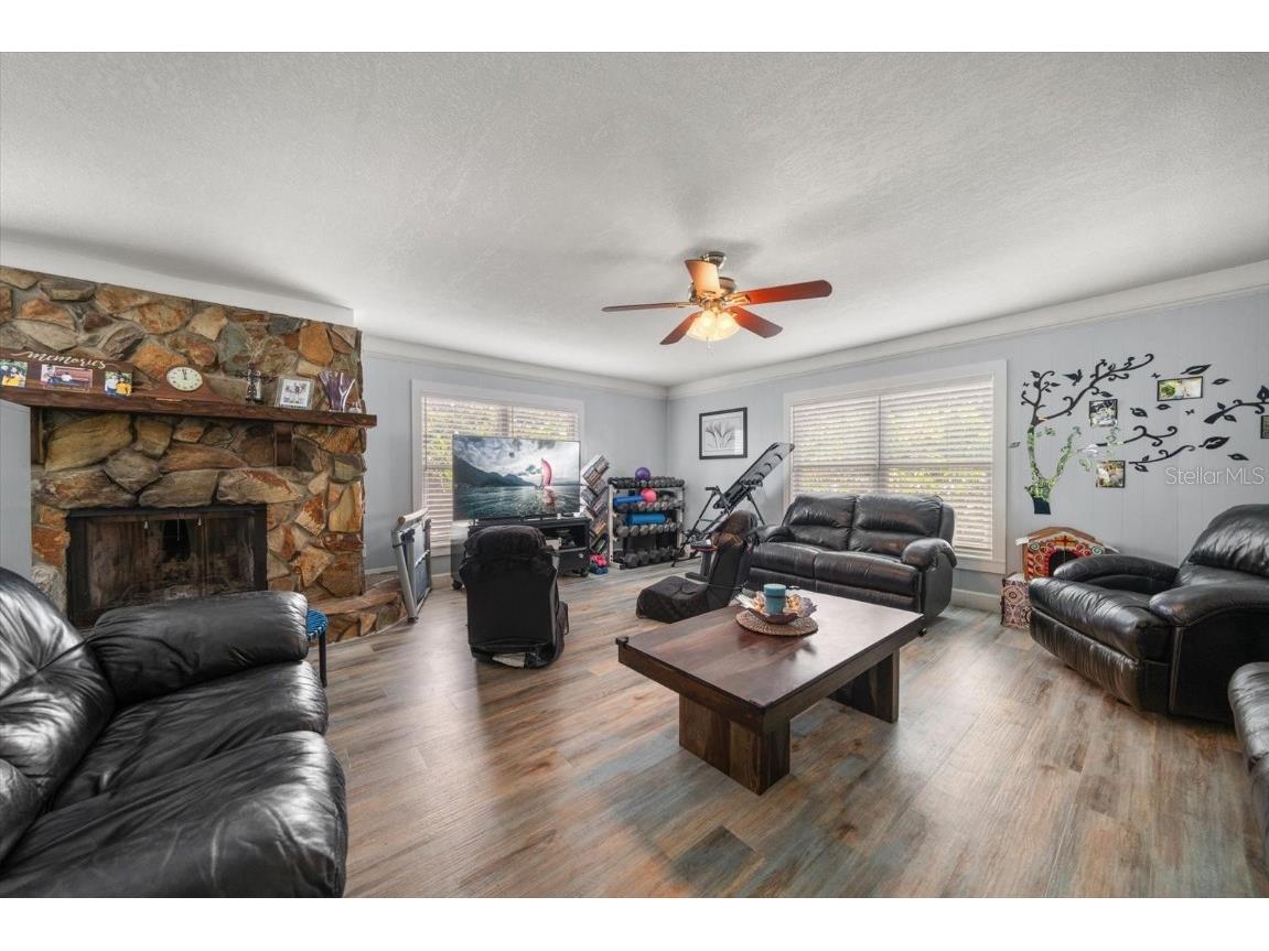 1404 N Palm Drive Plant City FL 33563 TB8424981 image10