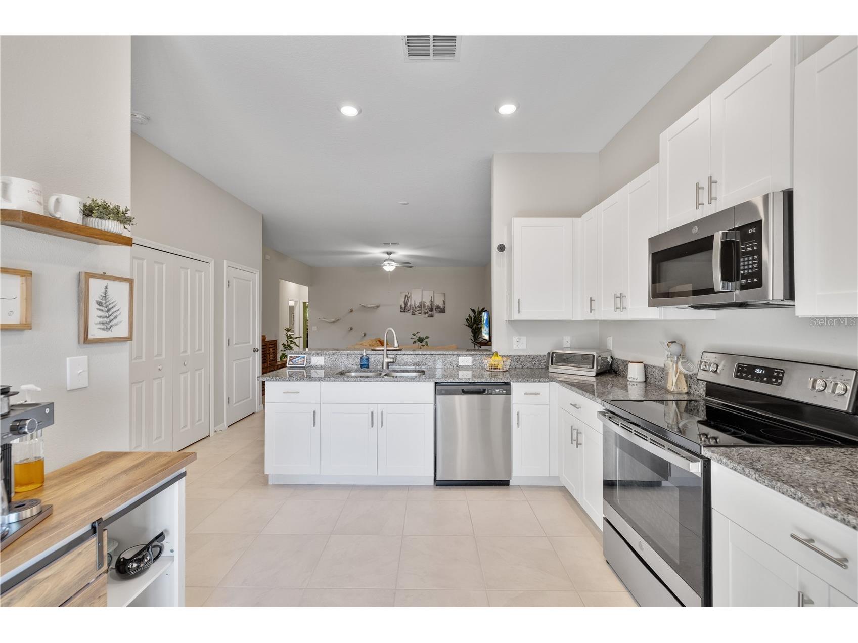 14042 Weddington Terrace Hudson FL 34669 W7882400 image11