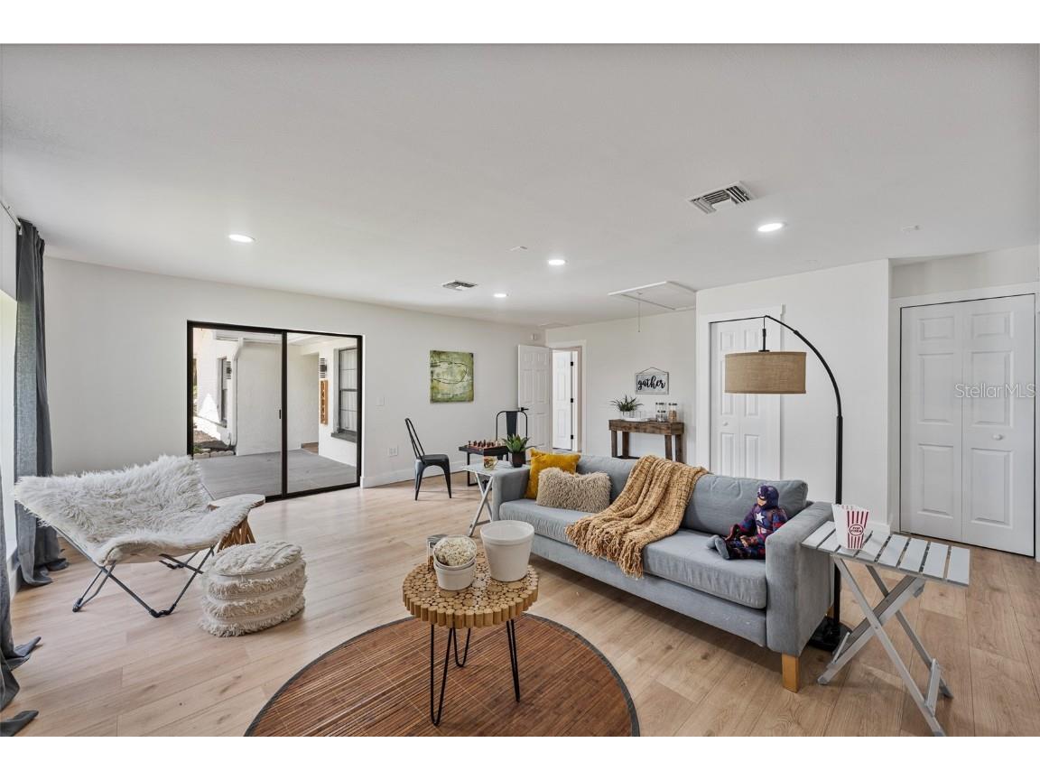 14043 Wolcott Drive Tampa FL 33624 TB8414824 image24