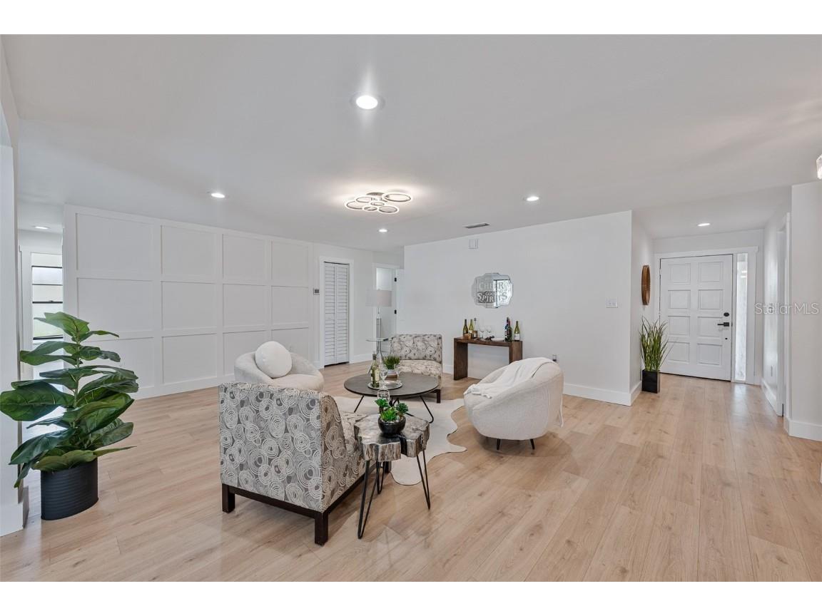 14043 Wolcott Drive Tampa FL 33624 TB8414824 image4