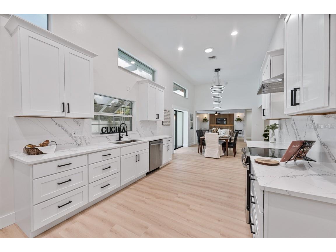 14043 Wolcott Drive Tampa FL 33624 TB8414824 image6