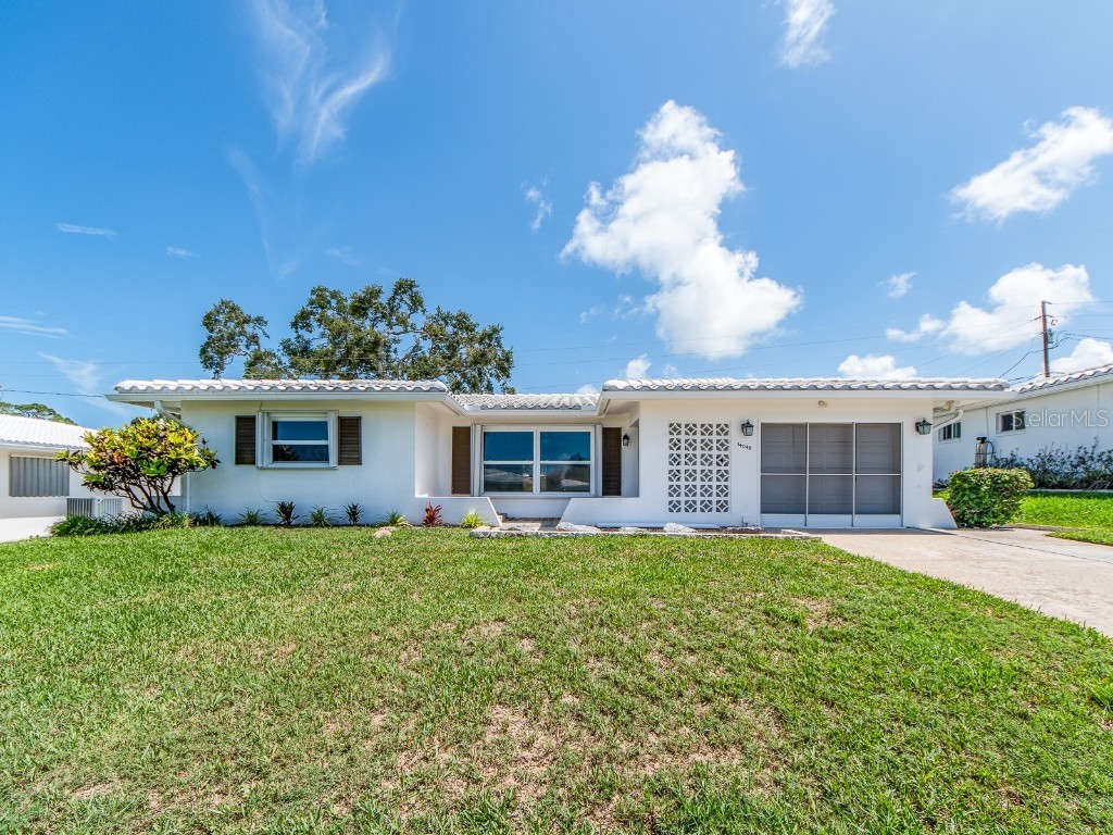 14045 90th Place Seminole FL 33776 TB8395050 image1