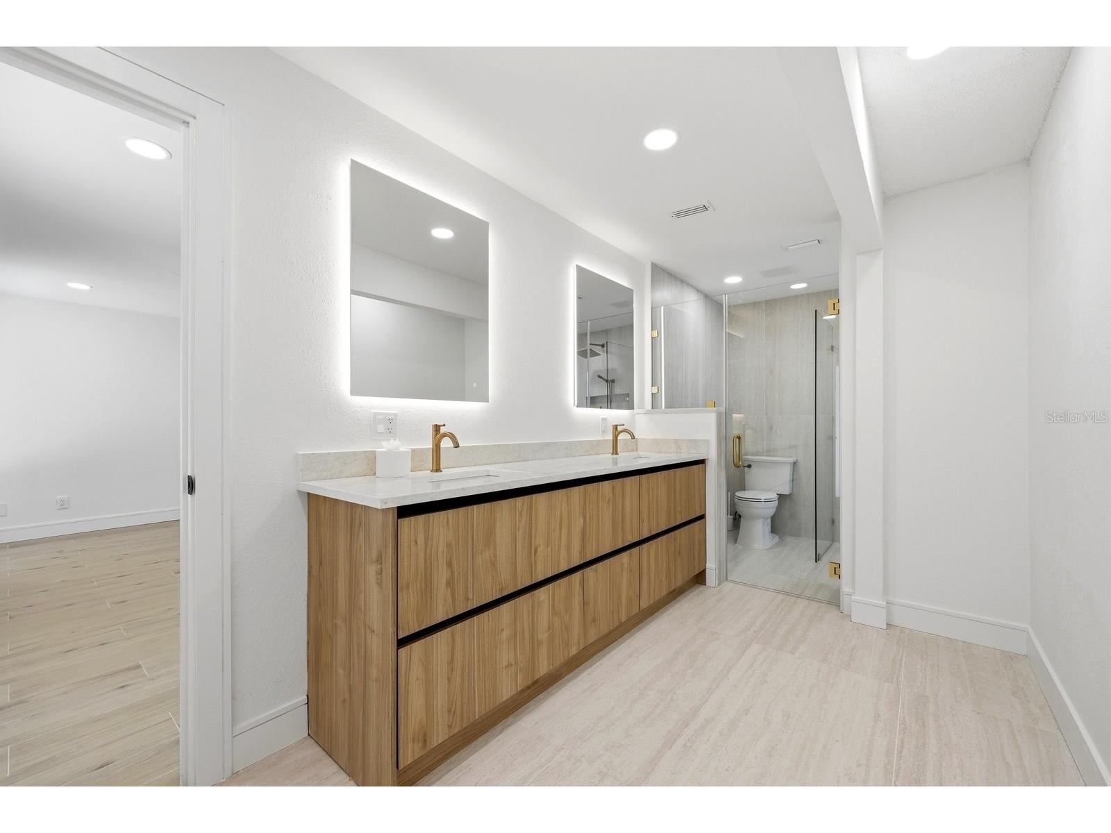 14047 Crane Terrace Clearwater FL 33762 TB8486755 image8