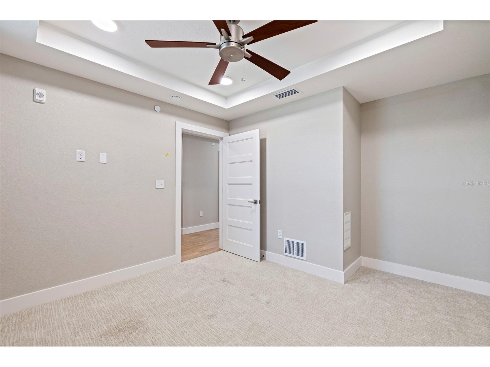14048 Gulf Boulevard #302 Madeira Beach FL 33708 - GULF OF AMERICA TB8389678 image28