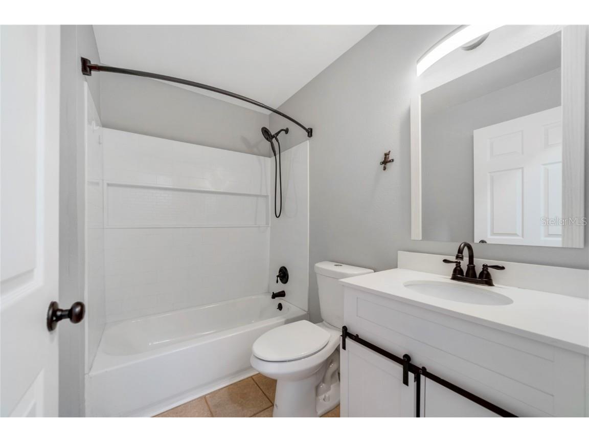 14048 Saint Leo Court Orlando FL 32826 O6366773 image18