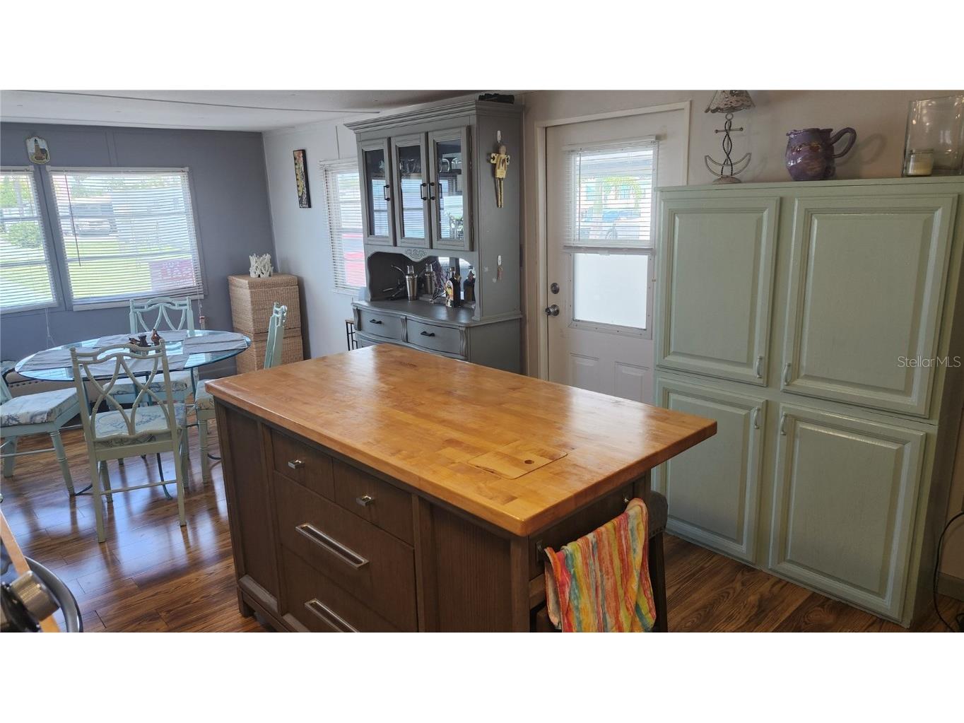 1405 25th Avenue Drive W Bradenton FL 34205 A4661036 image5