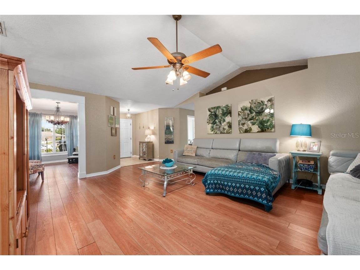 1405 Ashbury Court Lakeland FL 33809 S5129438 image4