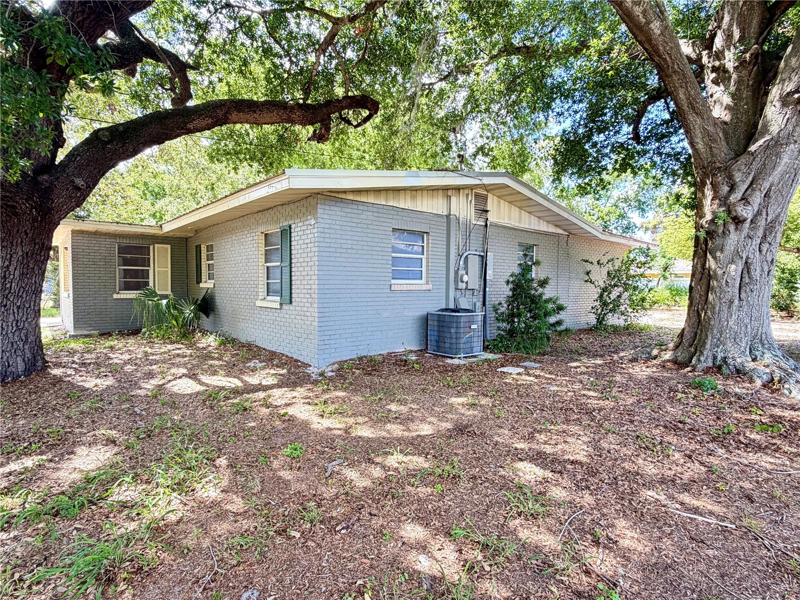 1405 Avenue H SW Winter Haven FL 33880 O6403332 image3