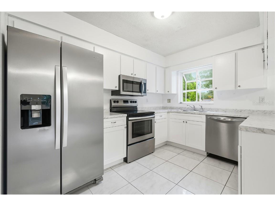 1405 Dolphin Drive Lakeland FL 33801 S5139392 image4