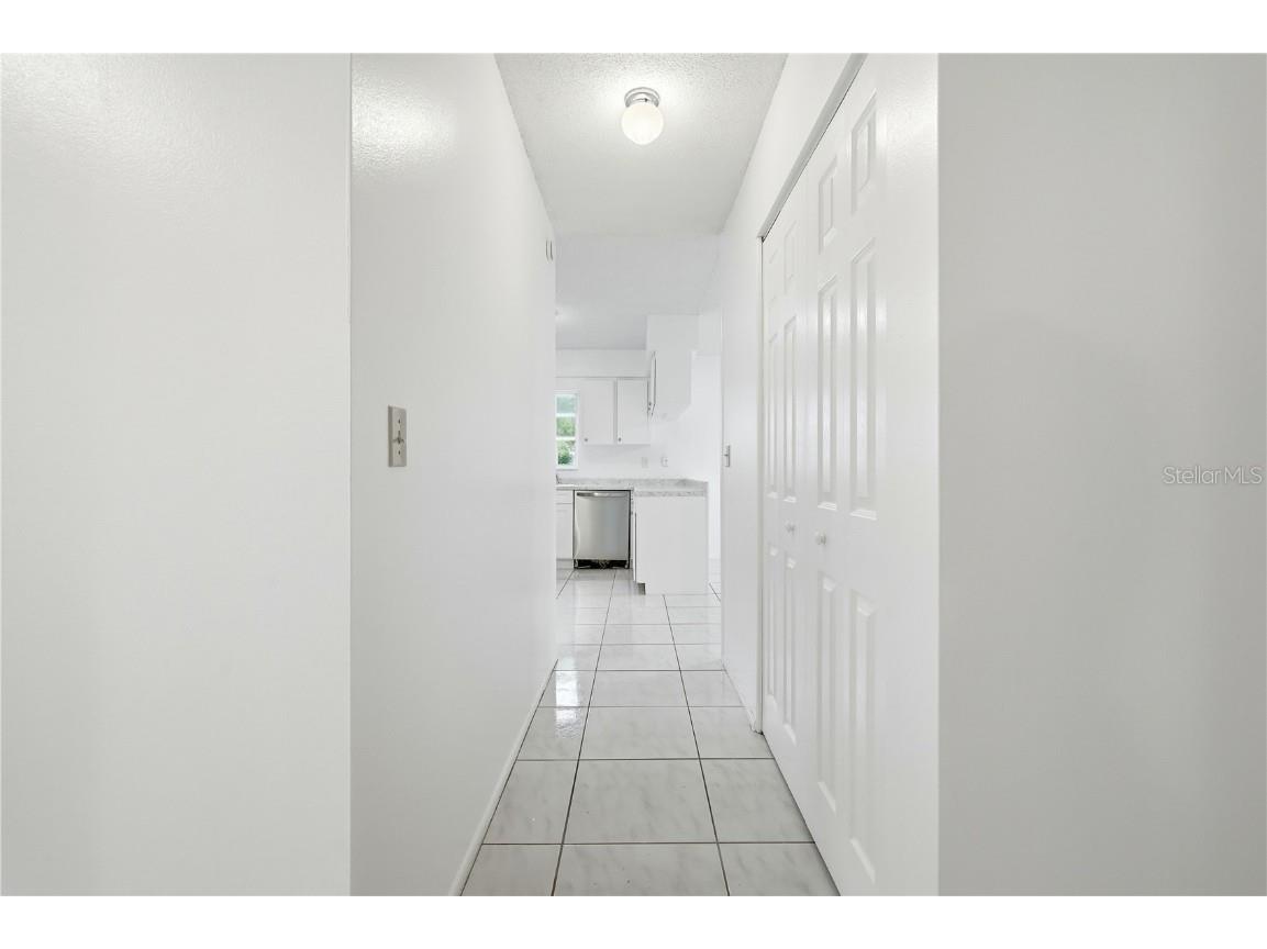 1405 Dolphin Drive Lakeland FL 33801 S5139392 image5