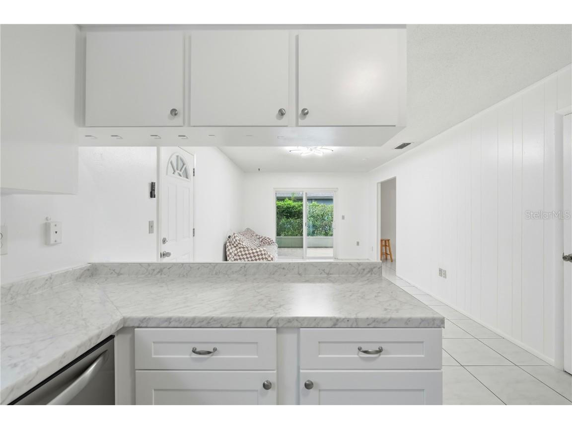 1405 Dolphin Drive Lakeland FL 33801 S5139392 image8