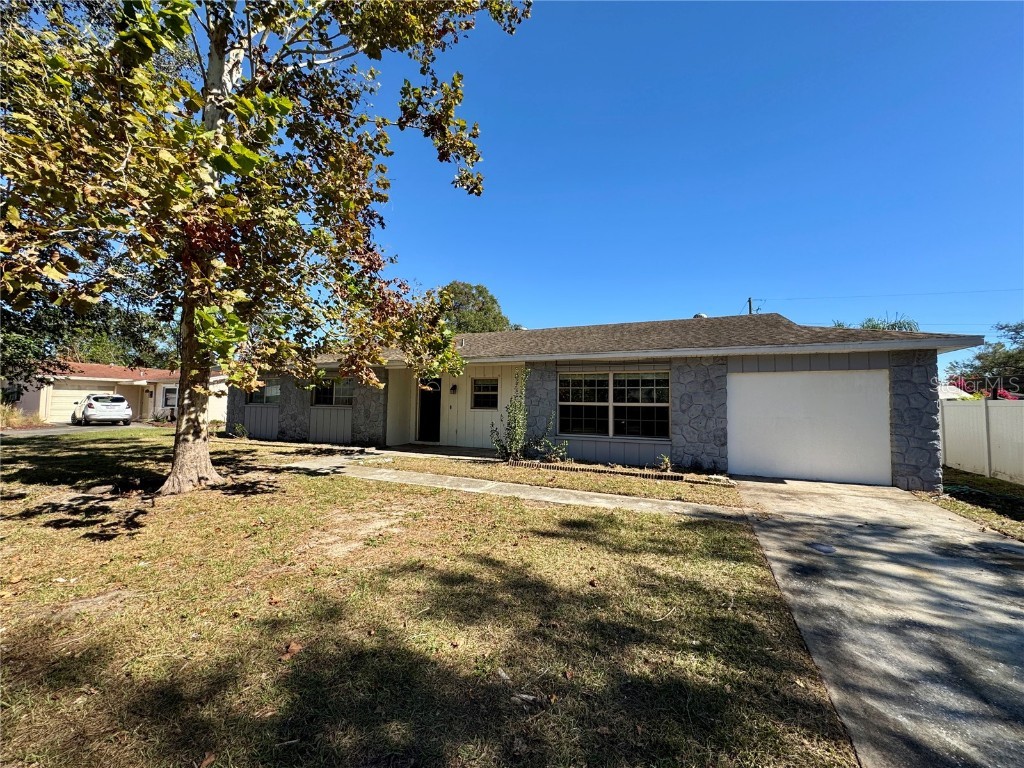 1405 Gertrude Drive Brandon FL 33511 TB8322361 image1