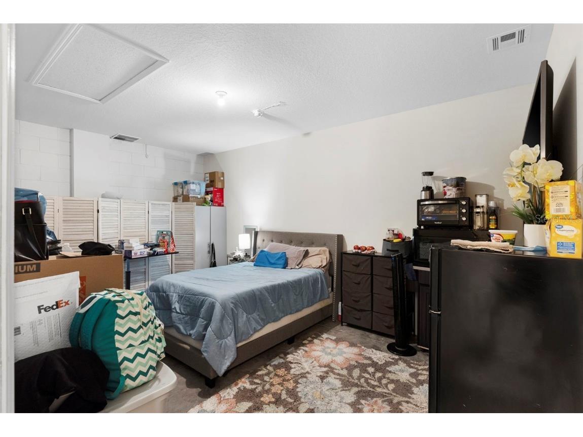 1405 Kissimmee Drive Kissimmee FL 34759 L4954263 image26