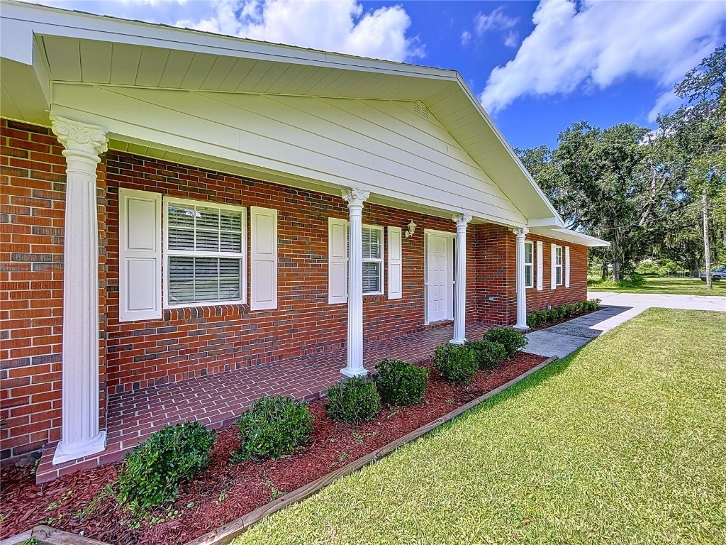 1405 Knights Griffin Road Plant City FL 33565 TB8414421 image11