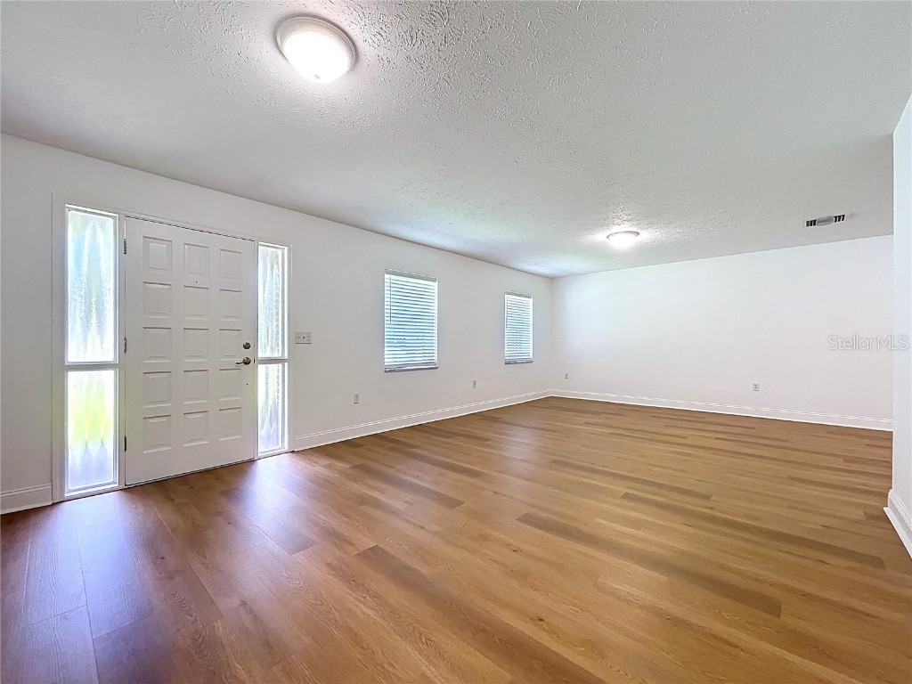 1405 Knights Griffin Road Plant City FL 33565 TB8414421 image16