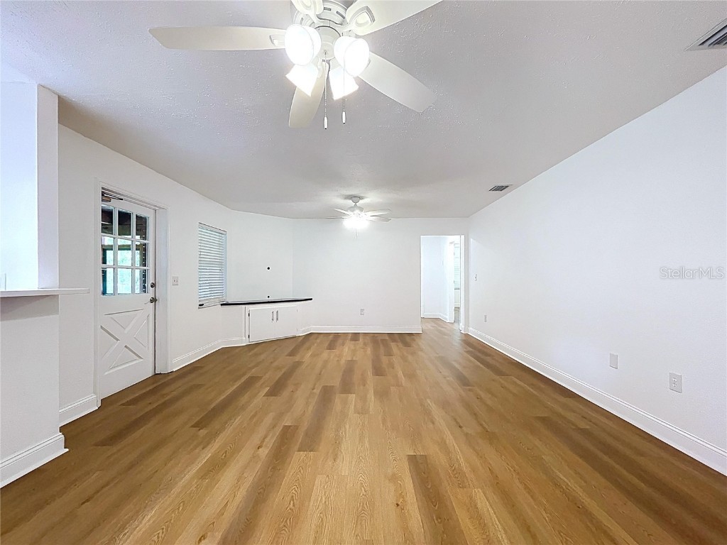 1405 Knights Griffin Road Plant City FL 33565 TB8414421 image28