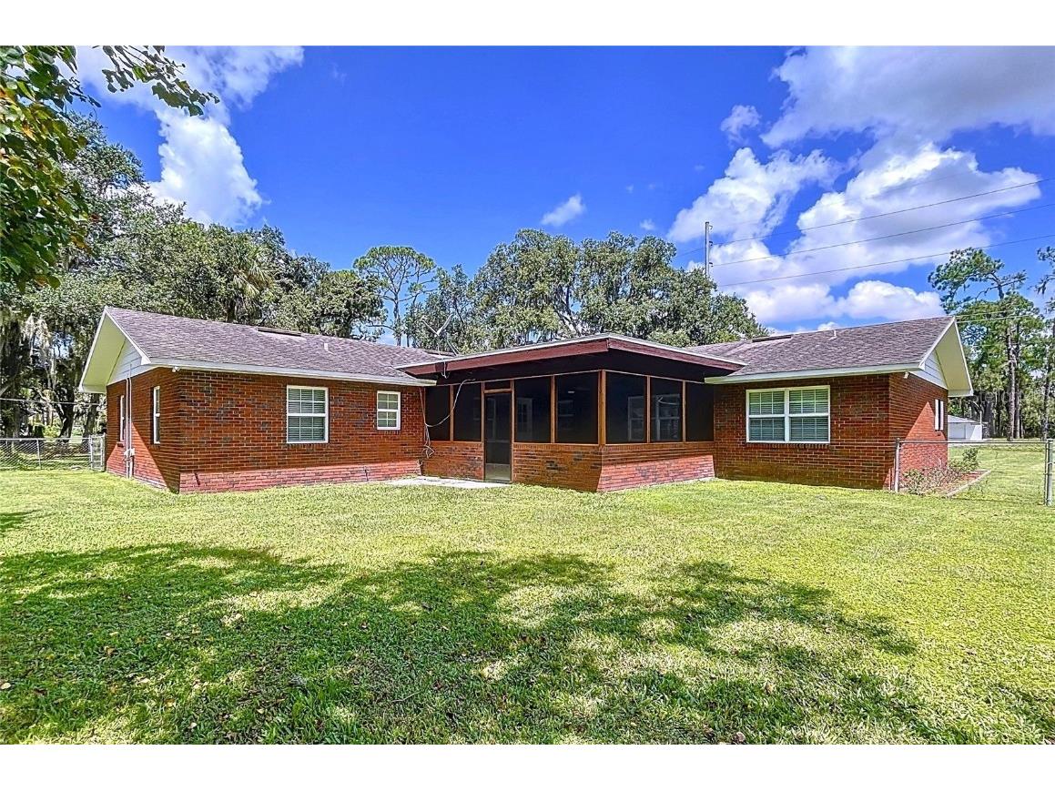 1405 Knights Griffin Road Plant City FL 33565 TB8414421 image4