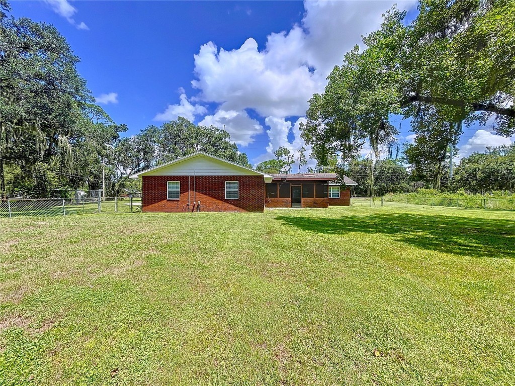 1405 Knights Griffin Road Plant City FL 33565 TB8414421 image6