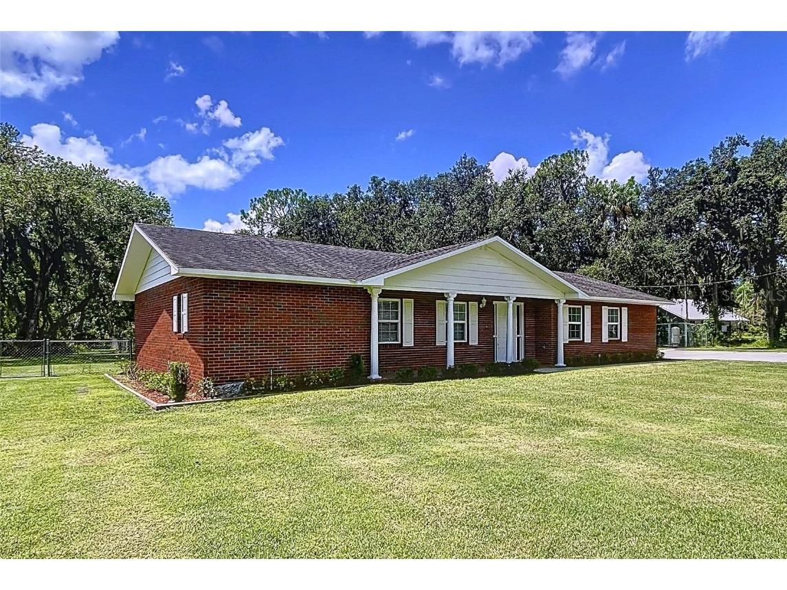 1405 Knights Griffin Road Plant City FL 33565 TB8414421 image8