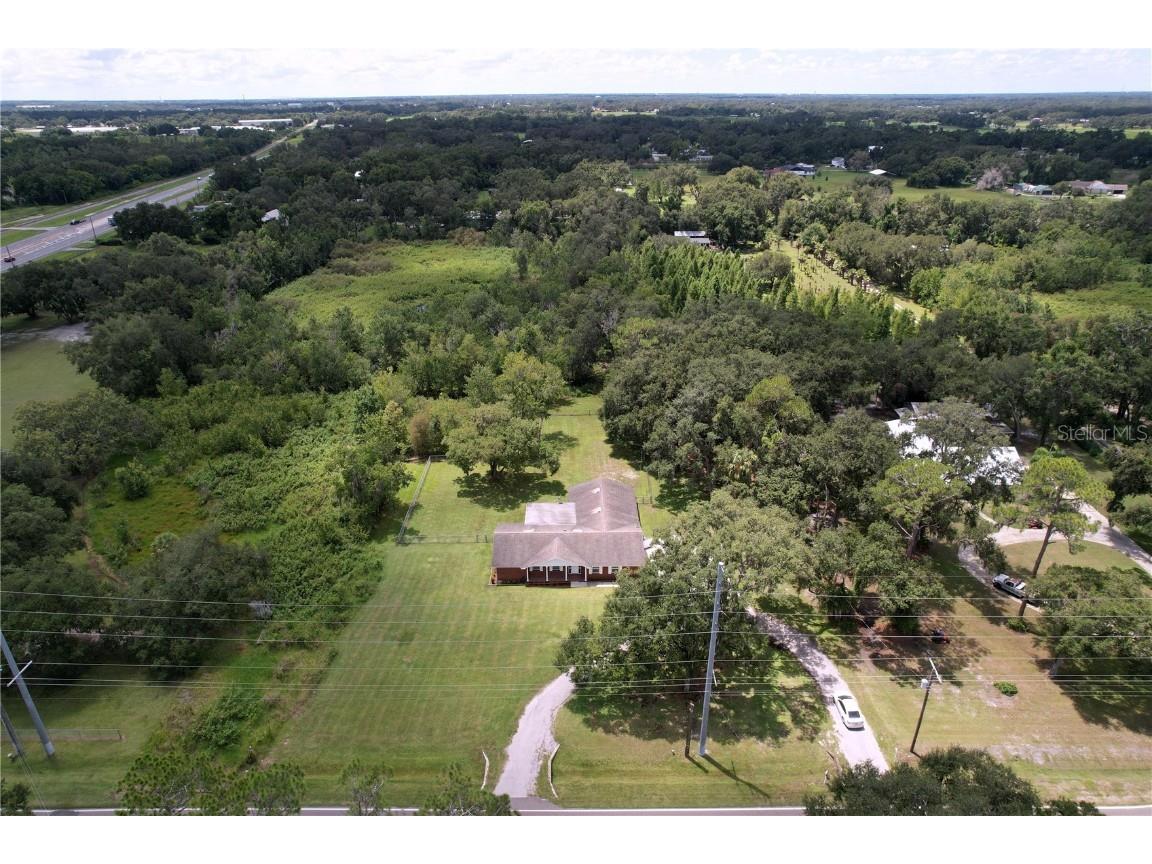 1405 Knights Griffin Road Plant City FL 33565 TB8414421 image89