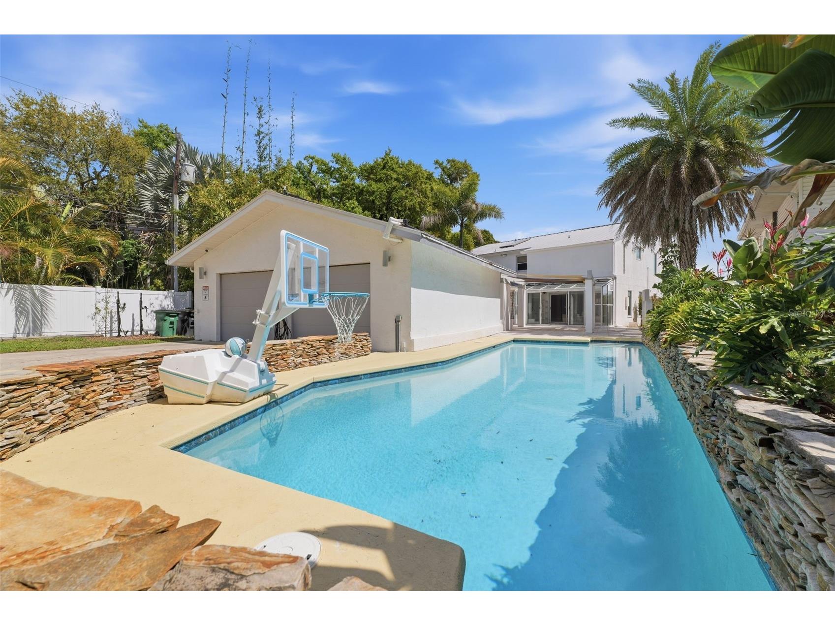 1405 N Bayshore Drive Safety Harbor FL 34695 TB8486960 image26