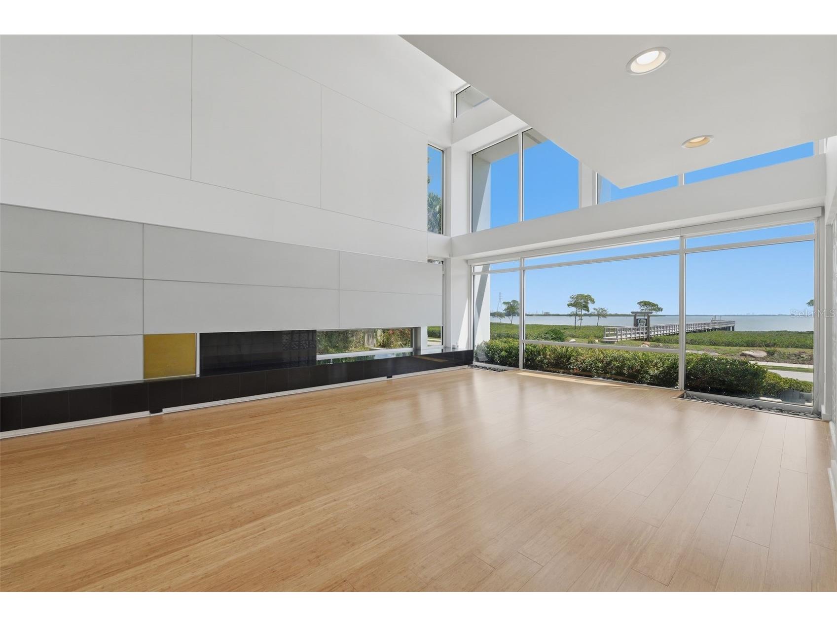 1405 N Bayshore Drive Safety Harbor FL 34695 TB8486960 image3