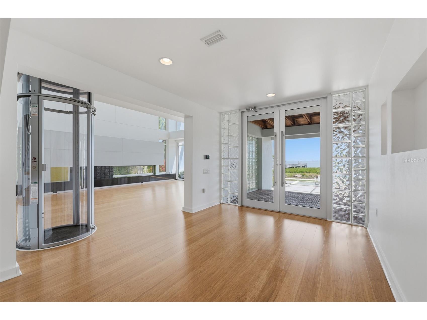 1405 N Bayshore Drive Safety Harbor FL 34695 TB8486960 image78