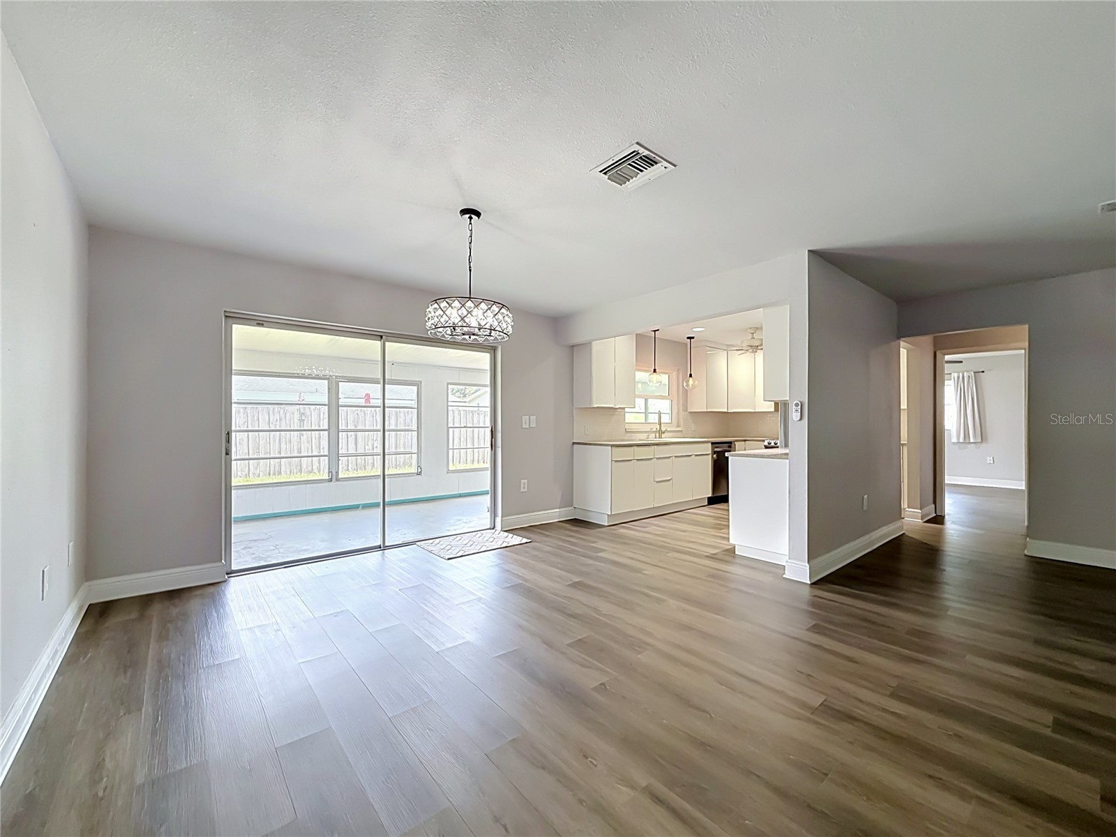 1405 Overcash Drive Dunedin FL 34698 TB8526004 image10