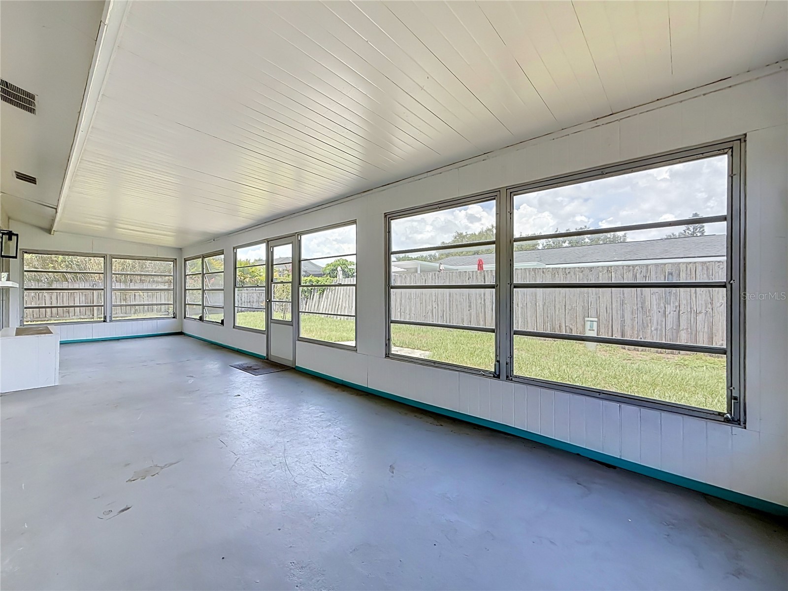 1405 Overcash Drive Dunedin FL 34698 TB8526004 image31