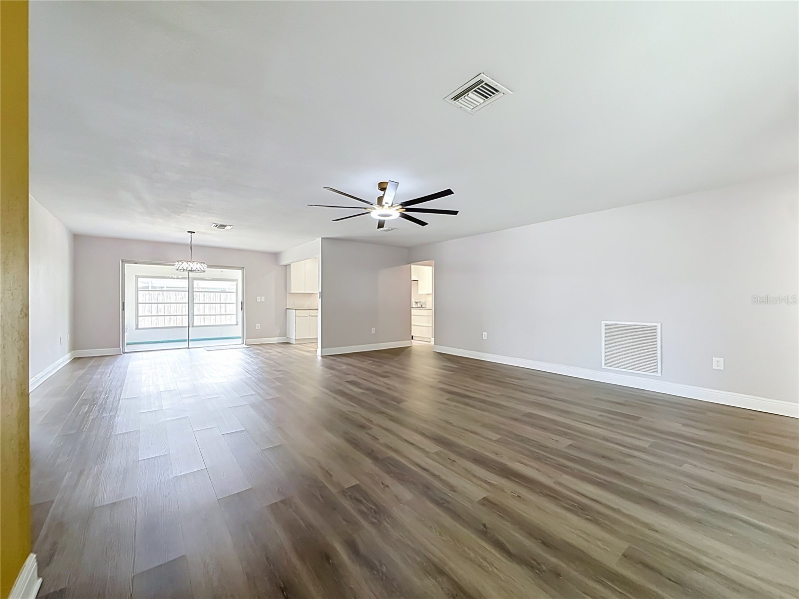 1405 Overcash Drive Dunedin FL 34698 TB8526004 image7