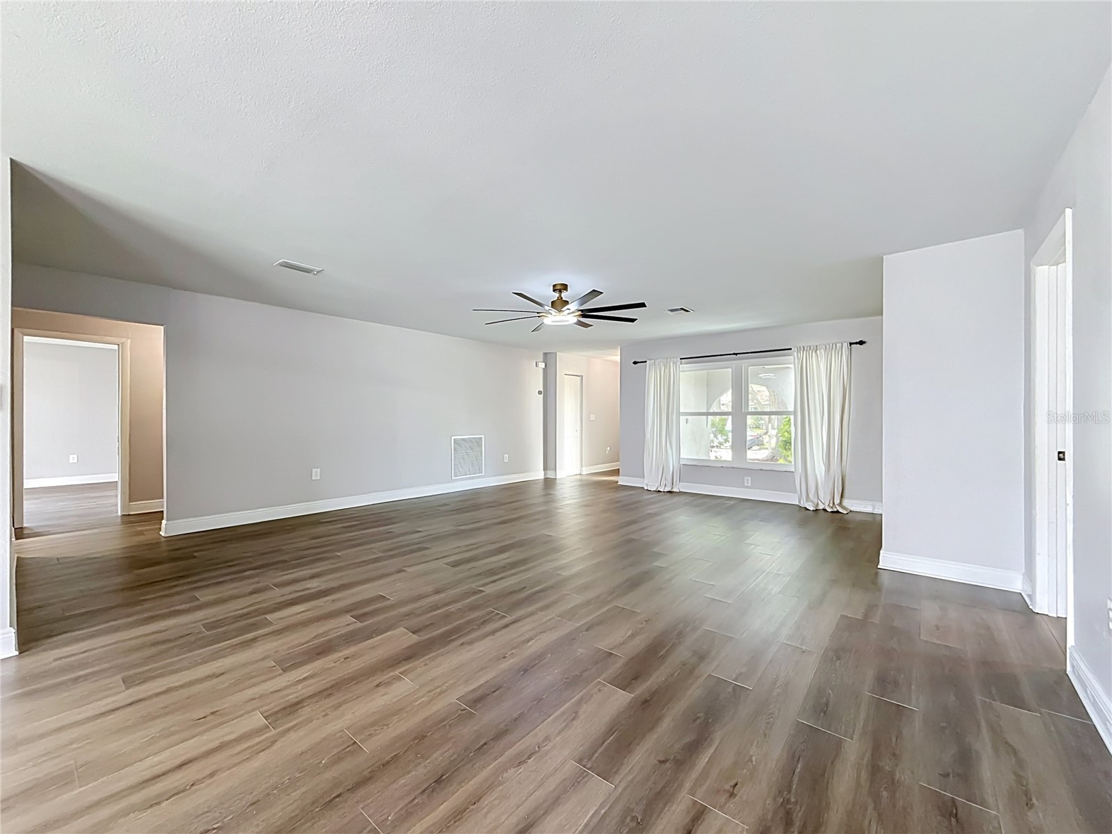 1405 Overcash Drive Dunedin FL 34698 TB8526004 image9