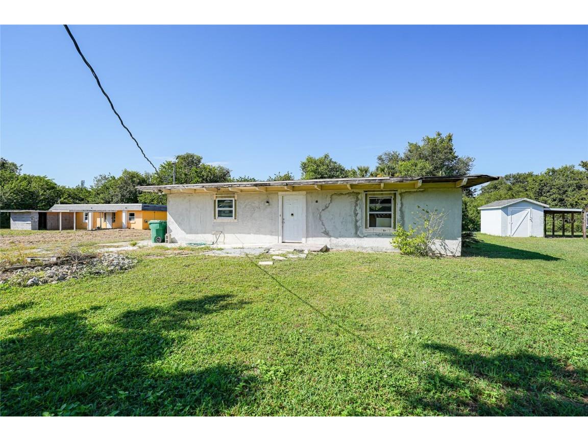 1405 Persay Drive Punta Gorda FL 33982 C7517226 image3